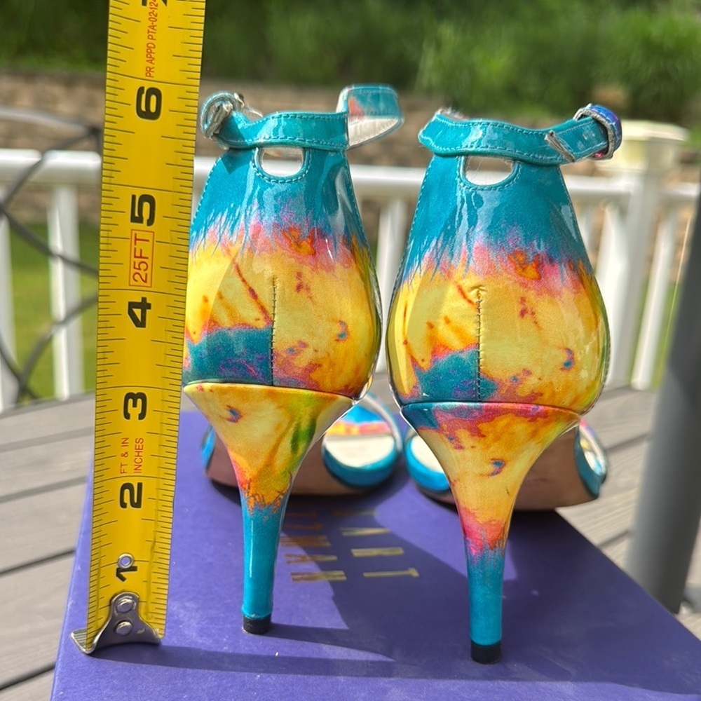 Stuart Weitzman Leather Patent Blue Yellow Pink Heeled Sandal Ankle Strap Size 8 - Picture 6 of 8
